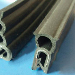 TPV�������Զ�̬���𽺣�